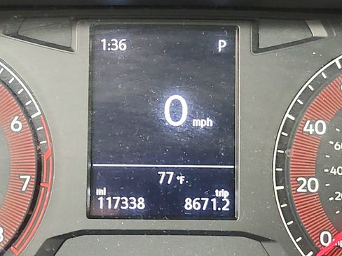 Used 2019 Volkswagen Jetta SE FWD image 11