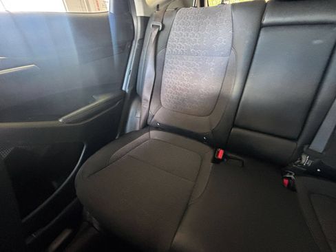 Used 2025 Kia Seltos S FWD image 38