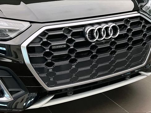 Certified 2025 Audi Q5 2.0T Premium Plus w/ Premium Plus Package image 32