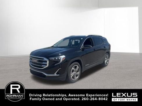 Used 2020 GMC Terrain SLT FWD image 1