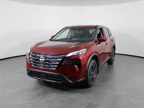 New 2026 Nissan Rogue SV FWD image 2