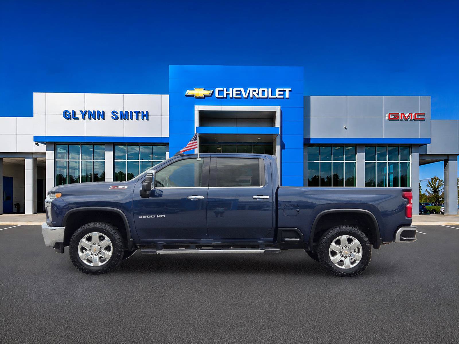 Used 2022 Chevrolet Silverado 3500 LTZ w/ LTZ Premium Package AWD/4WD image 11