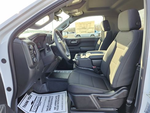 New 2026 Chevrolet Silverado 1500 W/T w/ Trailering Package image 8