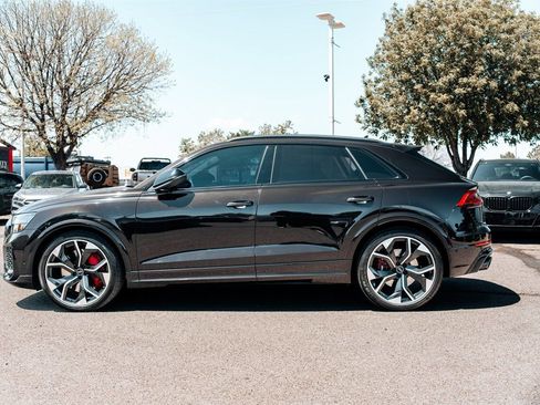 Used 2023 Audi RS Q8 w/ Black Optic Package image 4