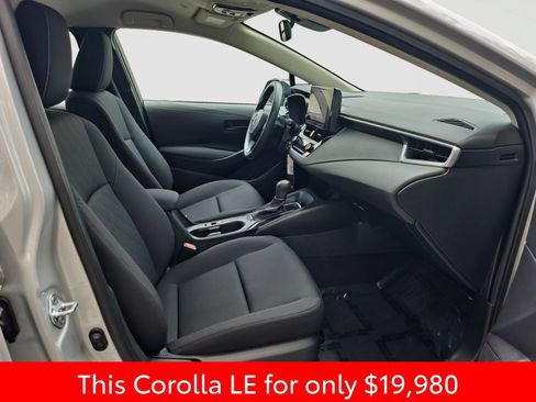 Used 2023 Toyota Corolla LE FWD image 16