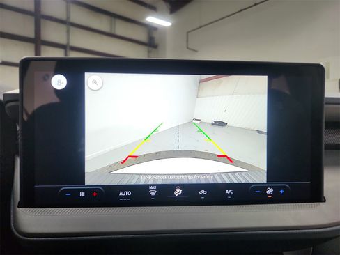 New 2026 Ford Maverick XL image 27