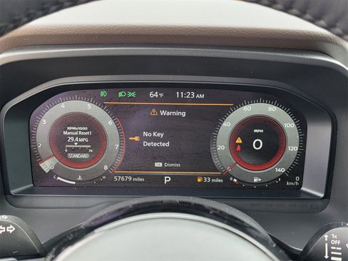 Used 2022 Nissan Rogue Platinum w/ Head-Up Display Package image 12