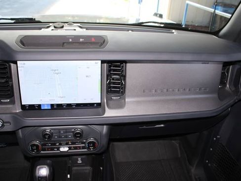 Used 2025 Ford Bronco Big Bend image 26