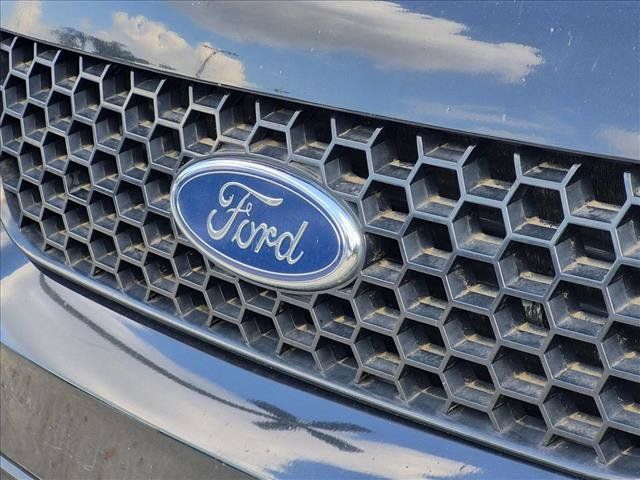 Used 2005 Ford Escape Limited FWD image 15