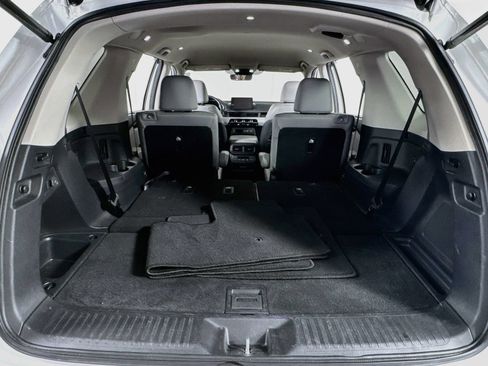 Used 2024 Honda Pilot EX-L image 19