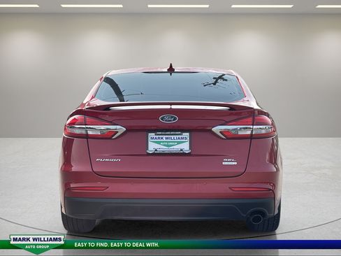 Used 2020 Ford Fusion SEL FWD image 8