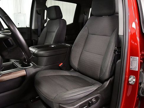 Used 2019 Chevrolet Silverado 1500 RST image 31