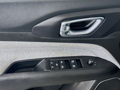 Used 2022 Jeep Compass Latitude image 15