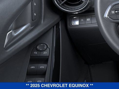 New 2025 Chevrolet Equinox LT w/ Safety and Technology Package image 23