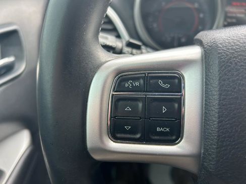 Used 2014 Dodge Journey SE image 18