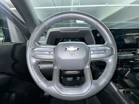 Used 2023 Chevrolet Colorado W/T RWD image 15