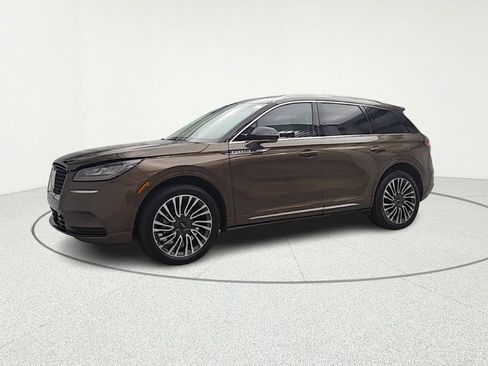 Used 2022 Lincoln Corsair Reserve w/ Sport Package image 4