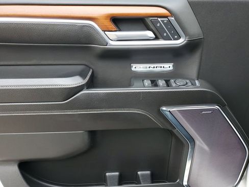 Used 2023 GMC Sierra 1500 Denali w/ Denali Reserve Package image 17