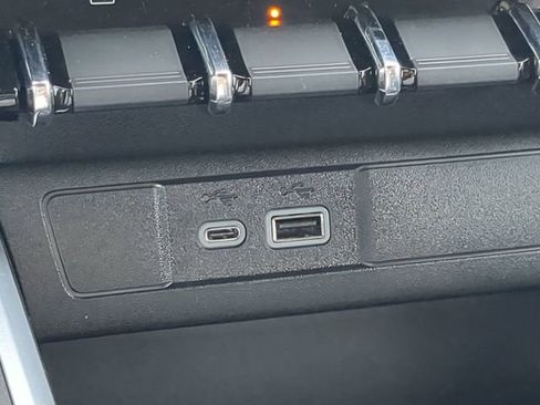 Certified 2024 Chevrolet Colorado LT w/ LT Convenience Package II image 22