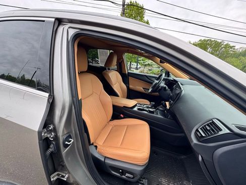 Used 2023 Lexus NX 350 AWD image 6
