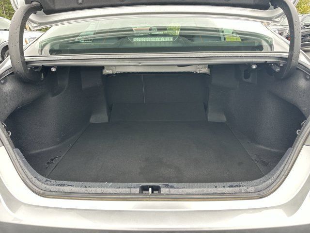 Used 2022 Toyota Camry LE w/ Convenience Package FWD image 23