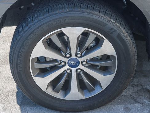 Used 2019 Ford F150 XL w/ Equipment Group 101A Mid RWD image 8