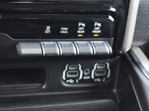 Used 2020 RAM 1500 Laramie image 26