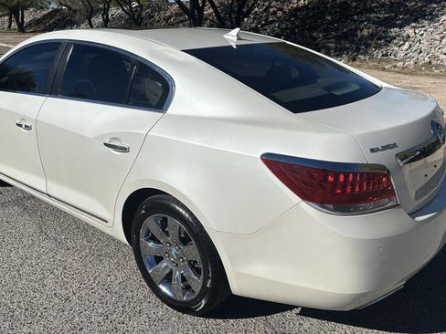 Used 2010 Buick LaCrosse CXS image 5