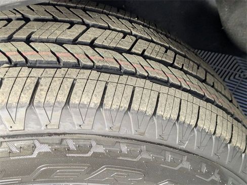 Used 2024 Toyota Sequoia Limited image 9