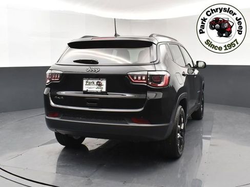 New 2026 Jeep Compass Latitude AWD/4WD image 5