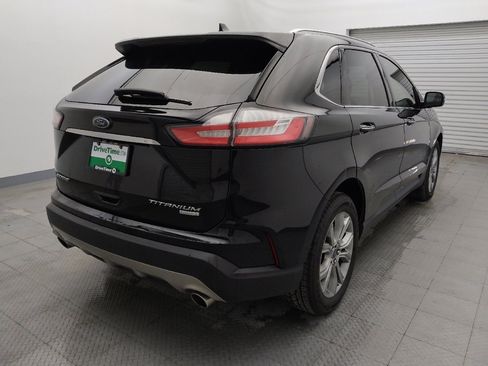 Used 2019 Ford Edge Titanium image 9