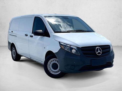 Used 2022 Mercedes-Benz Metris image 12