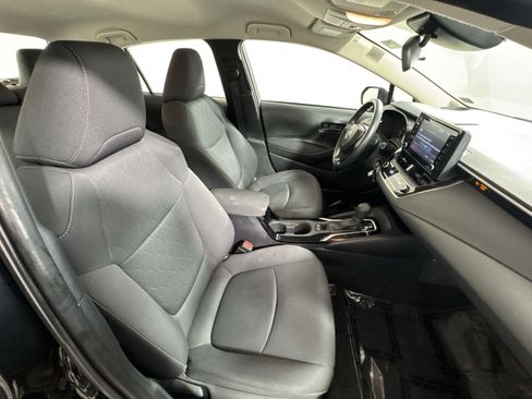 Used 2022 Toyota Corolla LE FWD image 26