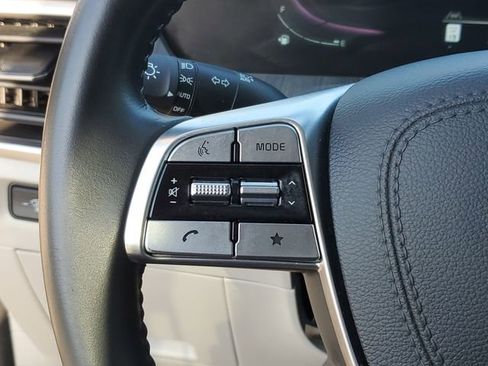 Certified 2023 Kia Telluride EX w/ EX Captain's Chair Package image 21