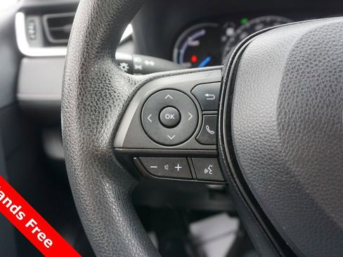 Certified 2023 Toyota RAV4 XLE AWD/4WD image 4