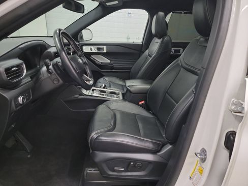 Used 2021 Ford Explorer ST w/ Equipment Group 401A AWD/4WD image 12