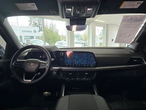 Used 2025 Chevrolet Tahoe RST w/ RST Performance Edition image 24