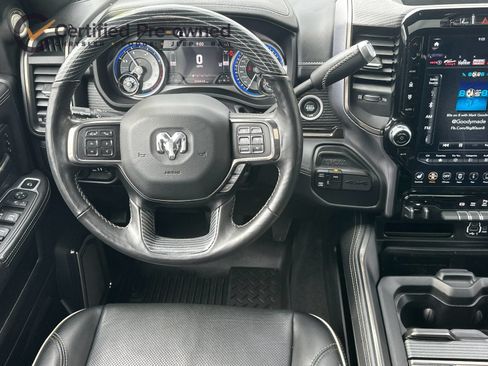 Used 2020 RAM 2500 Limited AWD/4WD image 15