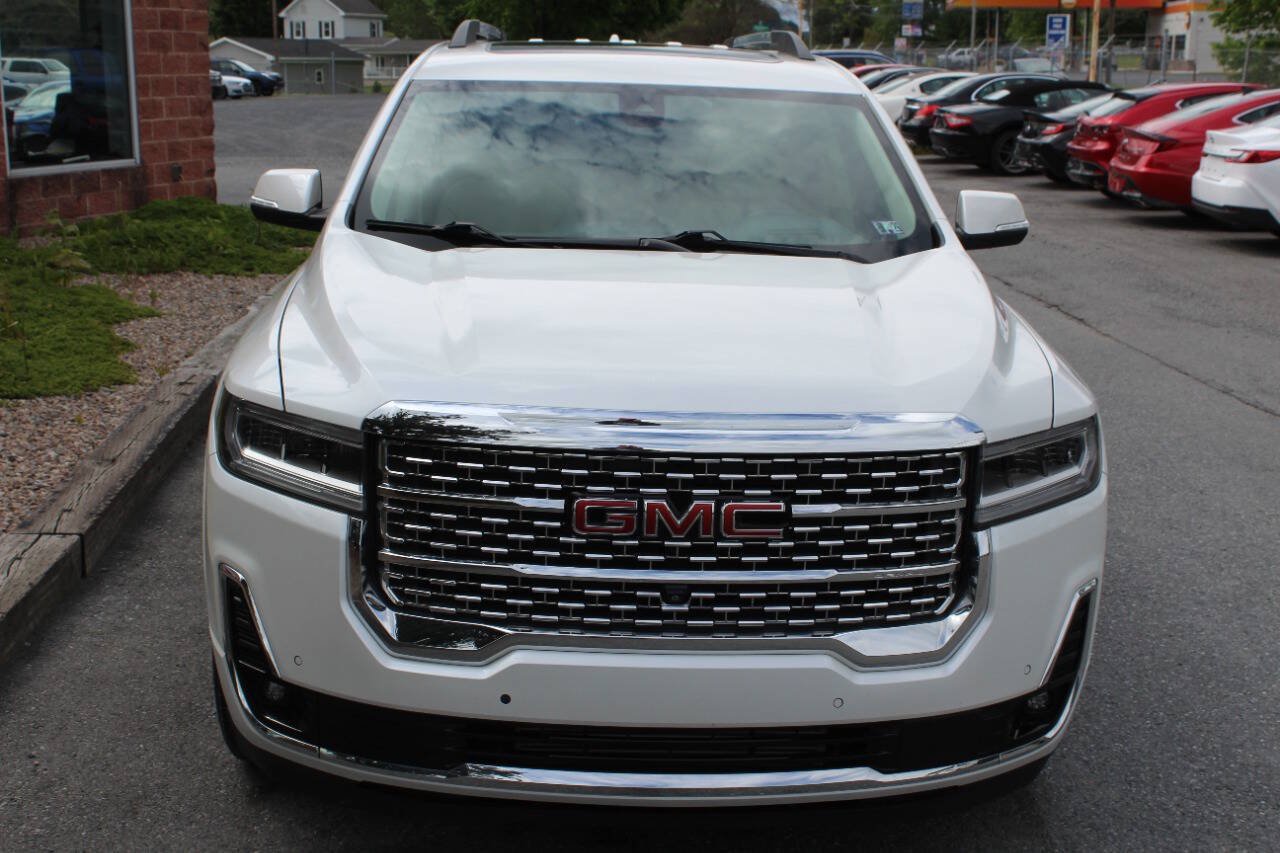 Used 2022 GMC Acadia Denali w/ Denali Ultimate Package AWD/4WD image 4