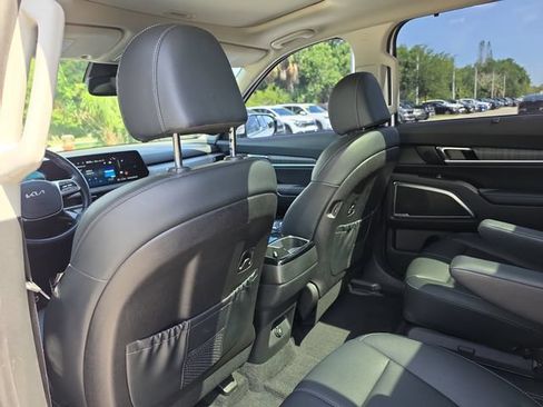 Certified 2023 Kia Telluride SX FWD image 11