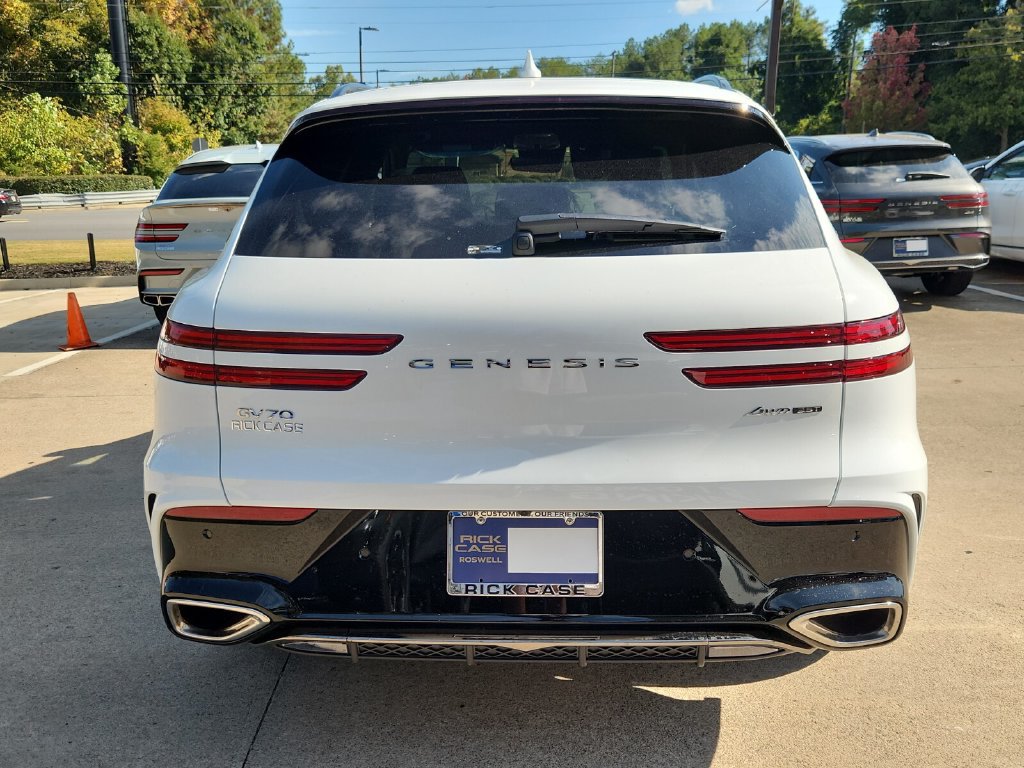 Used 2026 Genesis GV70 3.5T Sport Advanced AWD/4WD image 5