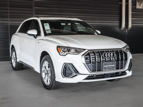 New 2025 Audi Q3 2.0T Premium image 12