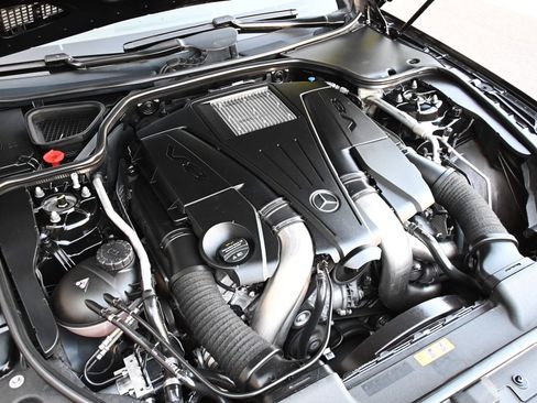 Used 2018 Mercedes-Benz SL 550 image 17