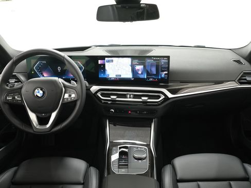 Used 2023 BMW 330i xDrive Sedan w/ Premium Package AWD/4WD image 8
