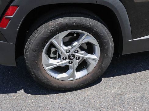 Used 2023 Hyundai Tucson SEL FWD image 13
