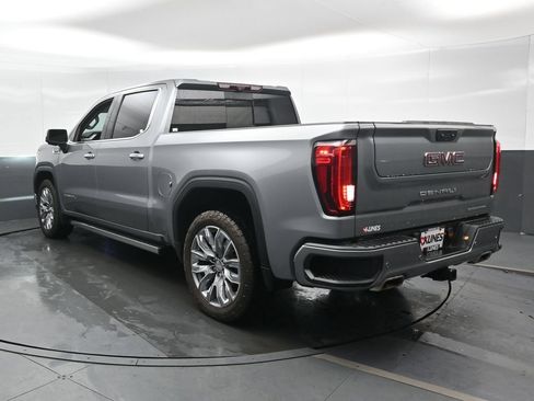 Used 2024 GMC Sierra 1500 Denali w/ Denali Reserve Package AWD/4WD image 11