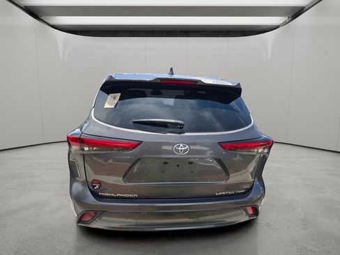 Used 2021 Toyota Highlander Limited AWD/4WD image 6