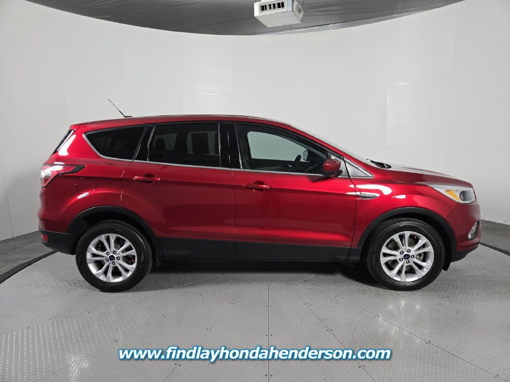 Used 2017 Ford Escape SE FWD image 7
