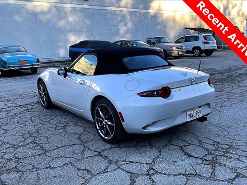 Used 2016 MAZDA MX-5 Miata Grand Touring image 5