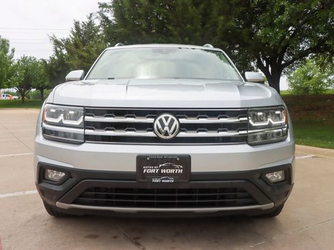 Used 2019 Volkswagen Atlas SE image 2